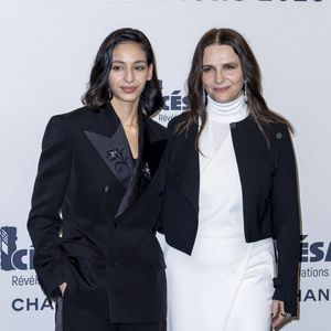 Nadia Melliti, Juliette Binoche - Photocall du dîner des Révélations César 2026 à l'Elysée Montmartre à Paris, France, le 19 janvier 2026.
 
© Olivier Borde / Bestimage