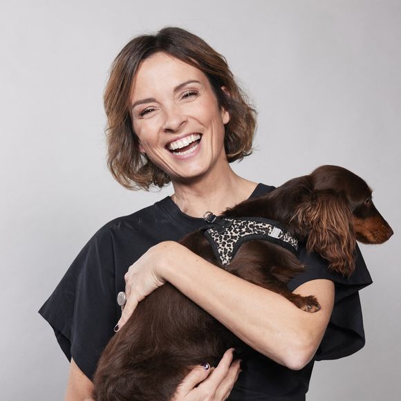 Exclusif - Isabelle Ithurburu - Studio avec les invités de l'enregistrement de l'émission "La chanson secrète N°14", présentée par N.Aliagas et diffusée le 26 décembre sur TF1, à Paris, France, le 9 décembre 2025. © Jacovides-Moreau/Bestimage