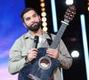 Des baskets Valentino, un manteau Hermès chic et élégant...
Kendji Girac - Les personnalités se mobilisent lors de la 37ème édition du Téléthon sur le plateau de France 2, avec pour parrain Vianney. Cette année, 80,6 millions de dons ont été promis. Le 9 décembre 2023.
© Coadic Guirec / Bestimage
