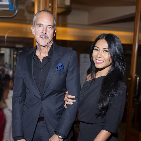 Si l'artiste, mariée à Christian Kretschmar, est surtout connue pour ses chansons, Anggun a déjà joué la comédie dans plusieurs feuilletons.

Anggun et son mari Christian Kretschmar - Arrivées intérieures au "concerto pour la paix" de Omar Harfouch au théâtre des Champs Elysées à Paris le 18 septembre 2024.

© Perusseau / Tribeca / Bestimage