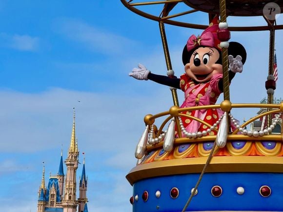 Philippe Lacheau et Elodie Fontan s'éclatent à Disney World en Floride.