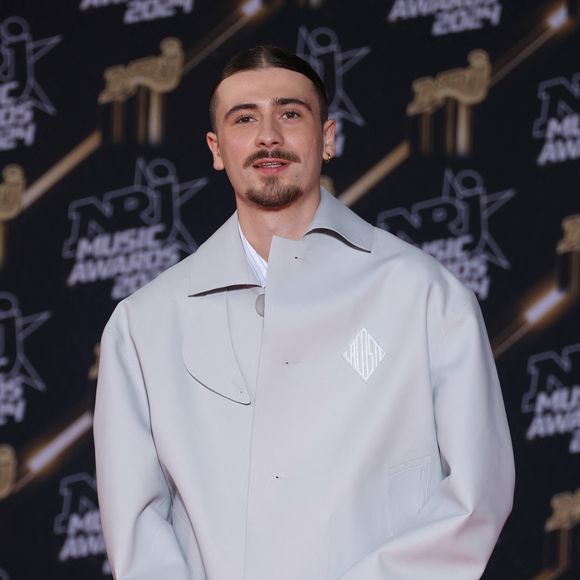 Pierre Garnier lors de la 26ème édition des NRJ Music Awards au palais des festivals de Cannes, France, le 1er novembre 2024. © Guignebourg-Bebert/Bestimage