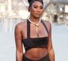 Entre rééquilibrage alimentaire, hydratation et sommeil, la star écoute d'abord son corps.

Aya Nakamura - Photocall de la soirée Lancome X Louvre lors de la Fashion week de Paris, dans la cour du musée du Louvre, le 26 septembre 2023. 

© Christophe Clovis/Bestimage