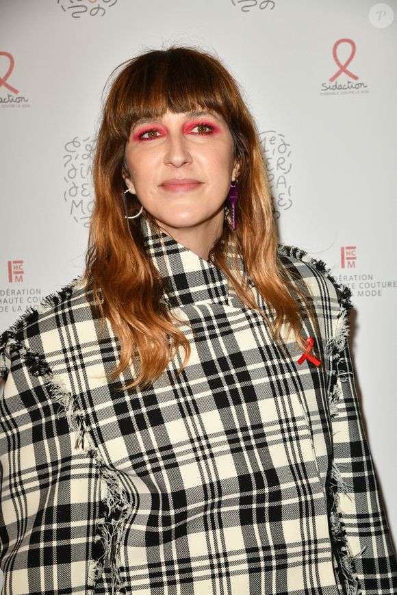 Daphne Burki - Photocall du « Dîner de la Mode » au bénéfice du Sidaction, au Palais de Tokyo, dans le cadre de la Fashion Week de Paris. Le 25 Janvier 2024. 
© Rachid Bellak / Bestimage
