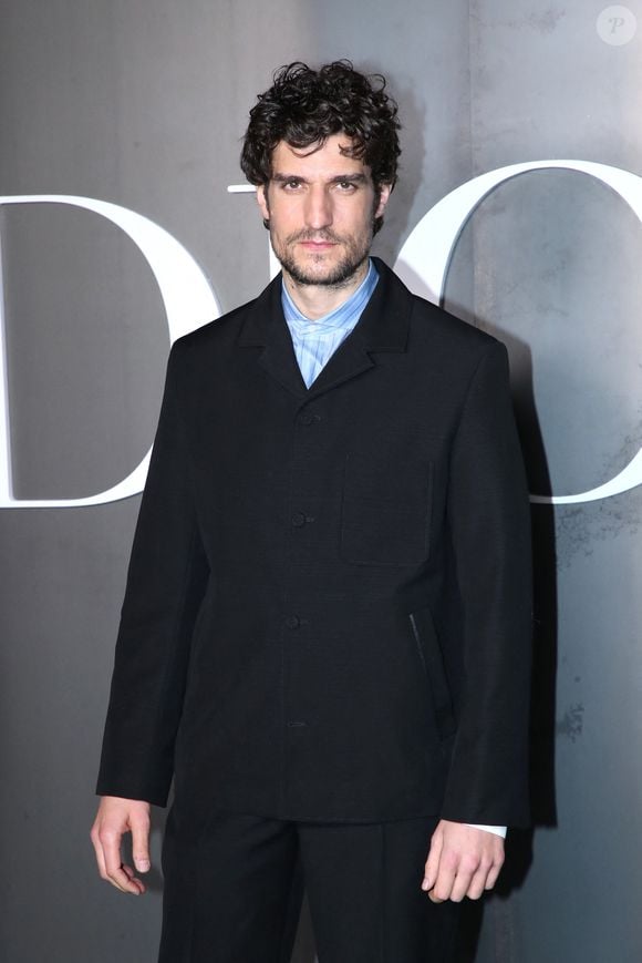 Louis Garrel  au photocall du défilé Dior Homme à l'École-Militaire lors de la semaine de la mode masculine automne/hiver 2025-2026 à Paris, France, le 24 janvier 2025. © Bertrand Rindoff/Bestimage