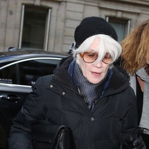 Exclusif - Françoise Hardy dans les rues de Paris le 11 Février 2016. Agence / Bestimage