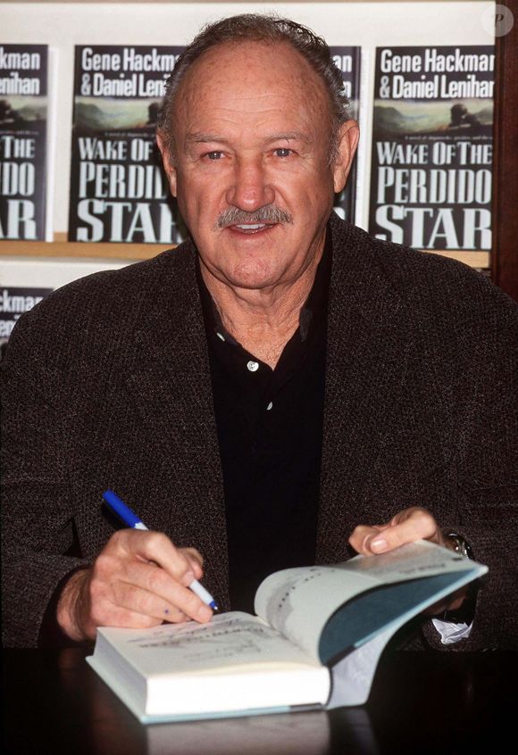 La raison ? "La loi américaine stipule que sans dispositions spécifiques, l’héritage revient aux descendants du dernier vivant" précise Gala
Novembre 1990 - Gene Hackman (ALPHA AGENCY / BESTIMAGE).