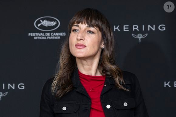 Juliette Armanet en conférence Kering Talks Women In Motion lors du 78e Festival International du Film de Cannes à l'Hôtel Majestic, le 14 mai 2025. © Olivier Borde / Bestimage
