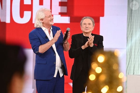 Exclusif - Patrick Sébastien et Michel Drucker - Enregistrement de l'émission "Vivement Dimanche", présentée par M.Drucker et diffusée le 29 décembre sur France 3, au studio Rive Gauche à Paris. Le 6 décembre 2024
© Guillaume Gaffiot / Bestimage