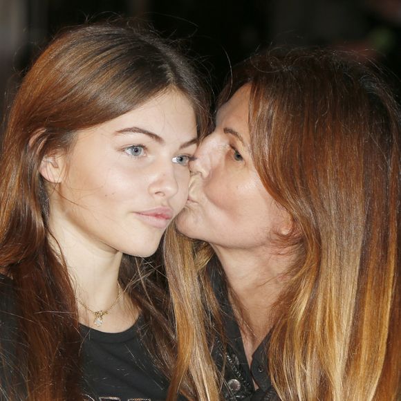 Véronika Loubry et sa fille Thylane Blondeau - Arrivées à la 17ème cérémonie des NRJ Music Awards 2015 au Palais des Festivals à Cannes, le 7 novembre 2015. © Christophe Aubert via Bestimage