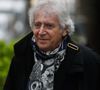Yves Duteil fête ses 76 ans ce jeudi 

Yves Duteil - Arrivées à l'enregistrement de l'émission "Vivement Dimanche". © Christophe Clovis / Bestimage