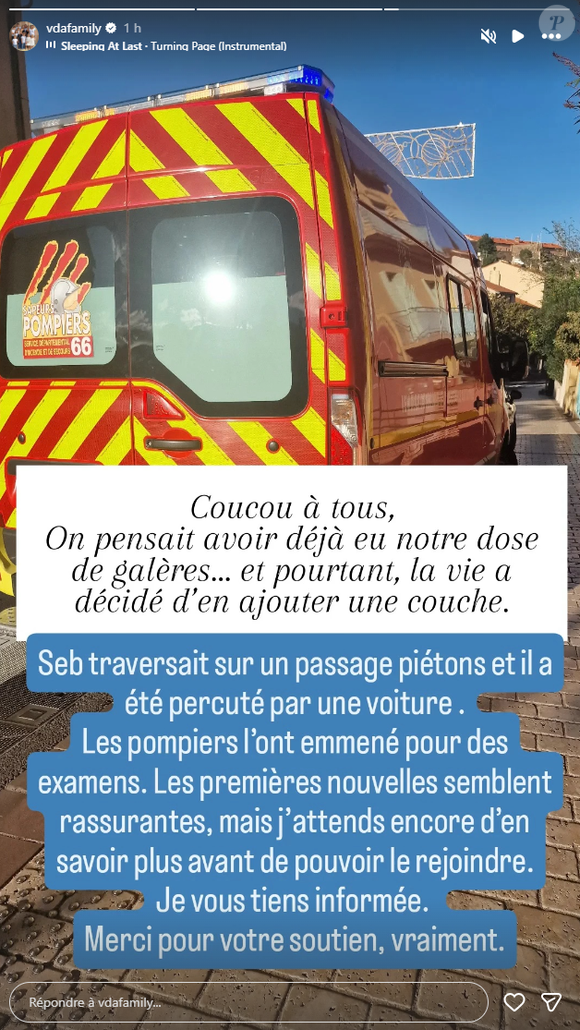 Sébastien, le père de famille, a été victime d'un accident de la route.

Cindy Van Der Auwera (Familles nombreuses) annonce que son mari Sébastien a été percuté par une voiture.