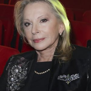 Exclusif - Véronique Sanson - Michel Fugain et Véronique Sanson se décorent mutuellement de l'Ordre des Arts et des Lettre à l'occasion du concert de Michel Fugain et de sa femme Sanda à Bobino, Paris
© Jack Tribeca / Bestimage