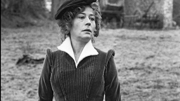 "Je ne suis plus sa fille, je suis sa maman" : La fille de cette légende du cinéma français évoque les derniers instants de sa mère