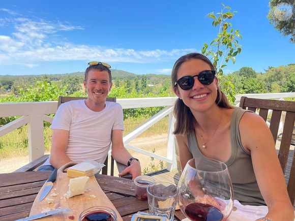 En plus de sa condamnation, Rohan Dennis écope d’une interdiction de conduire de 5 ans.

Rohan Dennis et Melissa Hoskins
