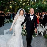 Jeff Bezos et Lauren Sanchez sont mariés ! Photo de la cérémonie à Venise, l'épouse du milliardaire dans une robe sirène d'une grande maison de couture