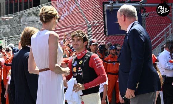 Des complications financières l'ont notamment mené jusqu'au Prince Albert.

Le prince Albert II de Monaco et la princesse Charlène de Monaco, Charles Leclerc - Formula 1 Louis Vuitton Grand Prix de Monaco 2026 le 7 juin 2026. © Bruno Bebert/Bestimage