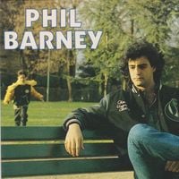 Le petit garçon sur la pochette d’"Un enfant de toi" est devenu une star ! Phil Barney raconte l’histoire de cet artiste qui a un enfant avec Jenifer