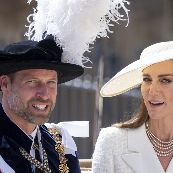 La reine Camilla et le roi Charles III assistent au service de l'Ordre de la Jarretière au château de Windsor le 16 juin 2025 à Windsor, en Angleterre. © GoffPhotos/Bestimage