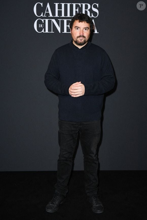 Jonathan Millet lors de la remise du Prix André Bazin des Cahiers du Cinéma à La Coupole à Paris, France, le 12 décembre 2024. Photo par Aurore Marechal/ABACAPRESS.COM