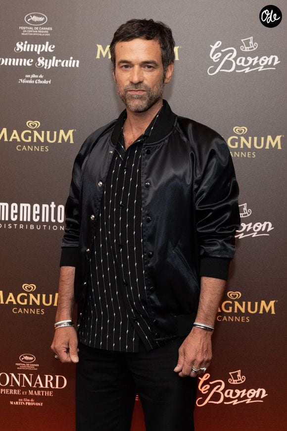 Romain Duris - Soirée sur la plage Magnum lors du 76ème Festival International du Film de Cannes le 18 mai 2023. © Cannes Magnum/Jeremy Melloul/Bestimage