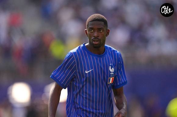 Les plats proposé dans le restaurant où Ousmane Dembélé a célébré sont Ballon d'Or affichent des prix élevés, approchant pour certains les 90 euros.

Le Français Ousmane Dembélé observe le match des 16es de finale de la Coupe du monde de la FIFA 2026 opposant la France à la Suède au New York New Jersey Stadium, le 30 juin 2026 à East Rutherford, dans le New Jersey. © Jose Breton/AFP7 via ZUMA Press Wire/ABACAPRESS.COM