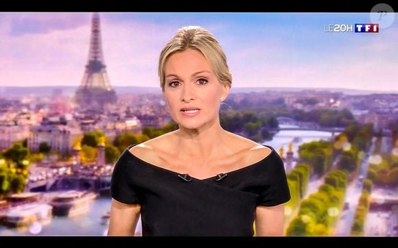 Audrey Crespo-Mara a fait son retour ce soir (25/07/2025) au JT de 20h de TF1 une semaine après les obsèques de son mari Thierry Ardisson. © Capture TV via Bestimage