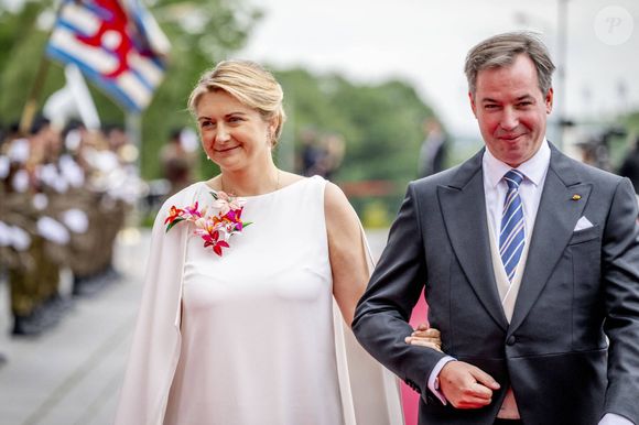 La comtesse Stéphanie de Lannoy, future grande-duchesse de Luxembourg, et le prince Guillaume, futur grand-duc de Luxembourg, lors d'une cérémonie à la Philharmonie de Luxembourg, dans le cadre des célébrations du jour de la Fête nationale et du 25e anniversaire du règne du grand-duc Henri. Luxembourg. Photo : Dana Press / Bestimage