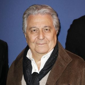 "C'est fini, j'ai fait deux fois c'est bien (...) Ce sont des rôles très, très compliqués", a-t-il révélé.

Christian Clavier - Première du film "Cocorico 2" au Publicis Cinémas à Paris le 31 mars 2026. © Marc Ausset-Lacroix/Bestimage