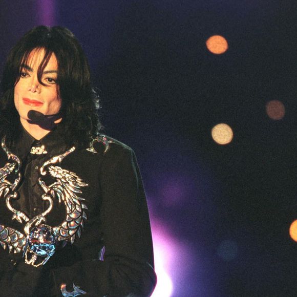 © ABACA. 18630-7. Monaco, 10/5/2000. Michael Jackson aux World Music Awards.