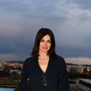 Exclusif - Helena Noguerra - Soirée exceptionnelle à l'occasion du 10ème anniversaire du théâtre Anthéa à Antibes le 5 avril 2023. En 9 saisons, Anthéa a su se faire un nom ! Entre créations originales et artistes en résidence, le théâtre est devenu le deuxième de France en terme de fréquentation, après la Comédie-Française. Pour marquer ce dixième anniversaire, une programmation exceptionnelle et des spectacles inédits seront à l'honneur. ©Philippe Brylak / Bestimage