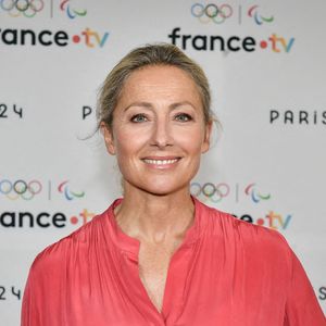 La journaliste et animatrice française Anne Sophie Lapix pose pour un photocall avant la conférence de presse "Paris 2024" de France Télévision à Paris le 11 juin 2024. Photo by Firas Abdullah/ABACAPRESS.COM