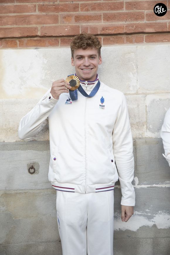 Léon Marchand - Les Toulousains ont accueilli avec ferveur les athlètes de la Ville rose et de ses alentours, après leur performance aux Jeux Olympiques de Paris 2024 sur la place du Capitole le 18 septembre 2024. © Frédéric Maligne/Bestimage