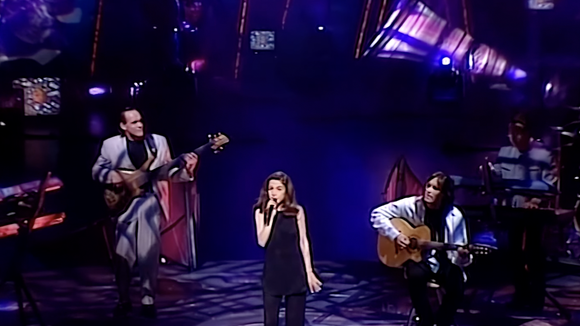 Cette chanteuse qui a représenté la France à l'Eurovision nous a quittés à seulement 46 ans