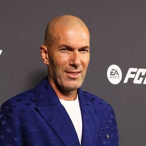Le Palace Merano, adresse prisée de stars comme Victoria Beckham et Zinédine Zidane, lance une nouvelle formule bien-être.

Zinédine Zidane lors de la présentation du jeu EA Sports FC25 à Madrid. Crédit : Cordon / Bestimage