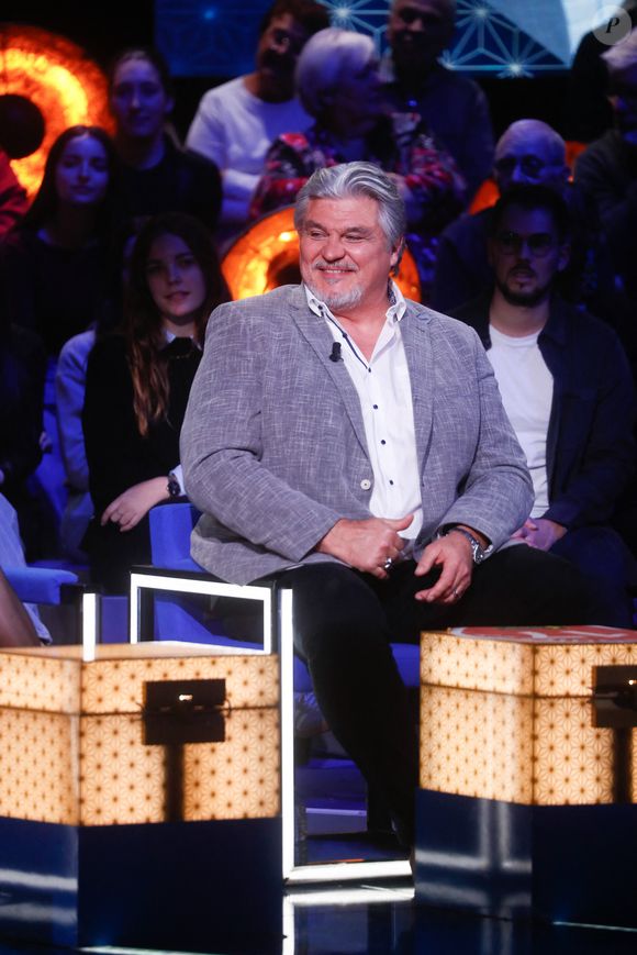 David Douillet - Enregistrement de l'émission "La Boîte à secrets", au Studio du Lendit, présentée par F.Bollaert et diffusée le 17 janvier sur France 3. Le 17 décembre 2024
© Christophe Clovis / Bestimage