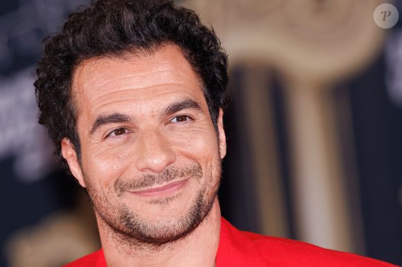 Amir Haddad assiste aux 26e NRJ Music Awards au Palais des Festivals le 1er novembre 2024 à Cannes, France. Photo par Anne Barson/ABACAPRESS.COM