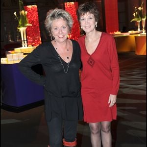 Françoise Laborde et sa soeur Catherine au Palais Brogniart à Paris RACHID BELLAK / BESTIMAGE