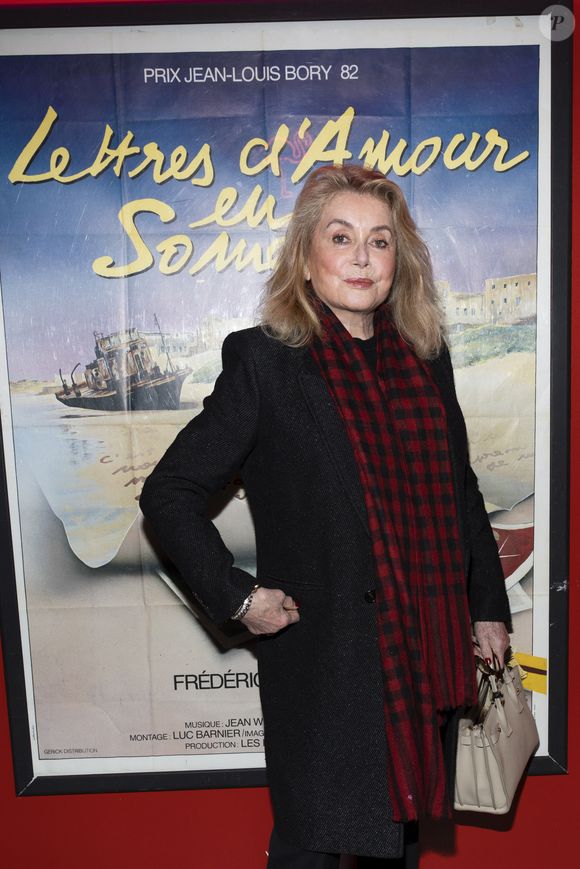 Catherine Deneuve - Soirée hommage pour le premier anniversaire de la mort de Frédéric Mitterrand en présence de Catherine Deneuve au cinéma du Panthéon à Paris le 24 mars 2025. © Cyril Moreau/Bestimage