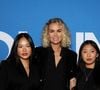 Johnny Hallyday lui avait demandé de devenir le parrain de Jade.
Laeticia Hallyday et ses filles Joy et Jade au vernissage de l'exposition "Johnny Hallyday, l'exposition" au Palais des Expositions à Paris. © Dominique Jacovides / Bestimage