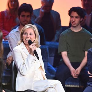 Exclusif - No Web - Luz Casal, Eddy de Pretto, Alain Chamfort, Claire Chazal, André Manoukian - Enregistrement de l'émission "Le Grand Echiquier : Spéciale Dalida" à l'Opéra royal de Versailles, présentée par C.Chazal et A.Manoukian, et diffusée sur France 2, le 18 mars 2025. © Guillaume Gaffiot/Bestimage
