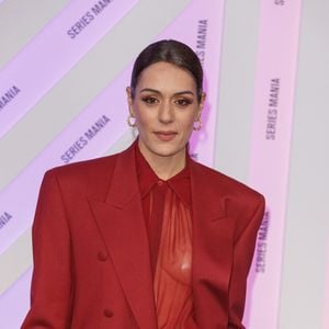 Mais elle a fait une exception au média "Lou" 

Sofia Essaïdi - Festival Séries Mania à Lille le 23 mars 2025. © Stéphane Vansteekiste/Bestimage