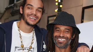 Yannick Noah : Son fils Joakim se met en scène avec sa fille Leia à Tokyo, leur ressemblance ne passe pas inaperçue !