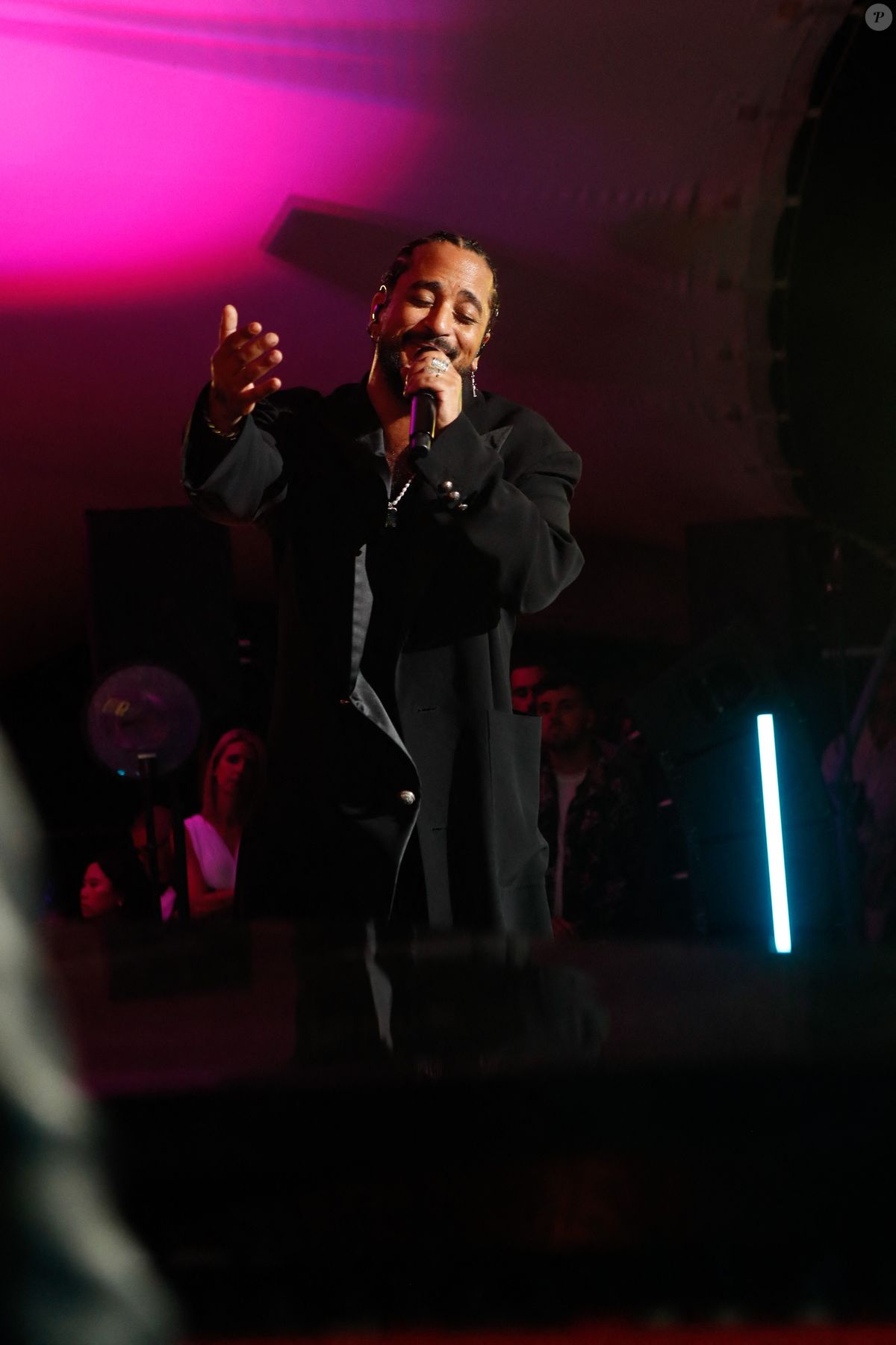 Slimane Labiedh Photo : Exclusif - Slimane - Showcase de Slimane lors de la soirée de ...