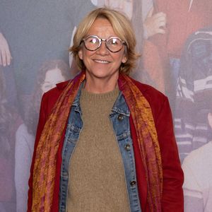 Mais pour Ariane Massenet, travailler à la télévision n'était pas un but et elle a décidé de changer de cap en réalisant son rêve d'enfant : devenir actrice...

Ariane Massenet assiste à l'avant-première du film 'T'as Pas Changé' au Pathé Palace le 04 novembre 2025 à Paris, France. Photo Nasser Berzane/Abaca