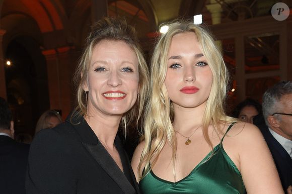 Alexandra Lamy et sa fille Chloé Jouannet - 26ème édition des Trophées du Film Français au Palais Brongniart à Paris. © Coadic Guirec/Bestimage