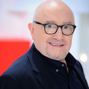 N'ayant pas d'enfants, l'acteur - qui vivait dans le quartier du Marais à Paris - avait expliqué son choix face aux journalistes de Paris Match.  "Je ne sais pas si j'aurais pu faire passer quelqu'un d'autre avant ma propre personne"

Exclusif - Michel Blanc - Enregistrement de l'émission "Vivement dimanche" au studio Gabriel à Paris le 17 septembre 2018 pour une diffusion le 30/09/2018 sur France 2. © Guillaume Gaffiot/Bestimage