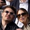 Un couple qui bouge tout le temps ! Iris Mittenaere et Antoine Dupont pris en photos dans un établissement sélect' loin de Paris