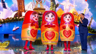 Mask Singer 9 : L'aventure s'arrête ici pour les Poupées russes, un groupe phare des années 90 se cachait sous ce costume démultiplié