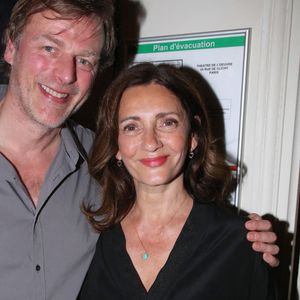 Exclusif - Valérie Karsenti et son mari François Feroleto - " Une soirée en Absurdie ", organisée par Stéphane de Groodt au profit de l'association AMC France-Ukraine au Théâtre de l'Oeuvre à Paris le 10 Mai 2022. © Bertrand Rindoff / Bestimage